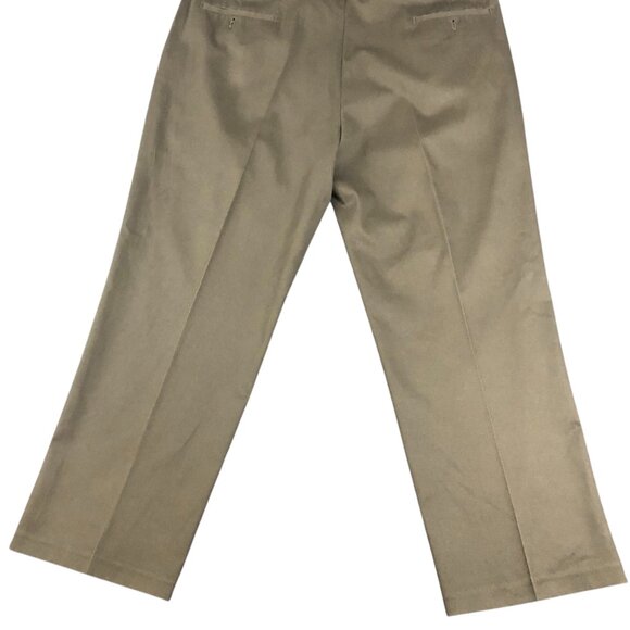 Haggar Classic Fit Khaki Pants Men’s 42x30 | Business Casual Comfort - Picture 3 of 8
